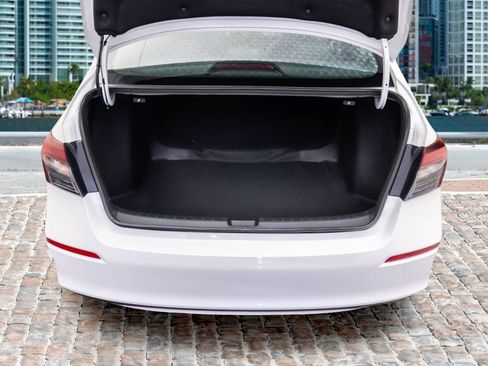 New 2025 Honda Civic Sport image 27