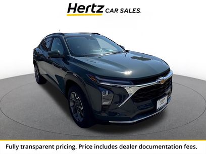 Used 2025 Chevrolet Trax LT
