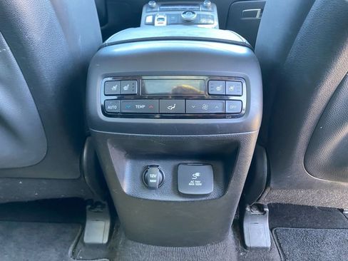 Used 2021 Hyundai Palisade Limited FWD image 34