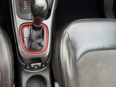 Used 2018 Jeep Compass Trailhawk w/ Cold Weather Group image 28