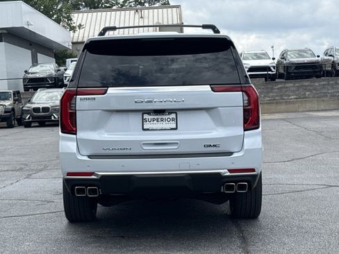 New 2026 GMC Yukon XL Denali w/ Denali Reserve Package AWD/4WD image 4