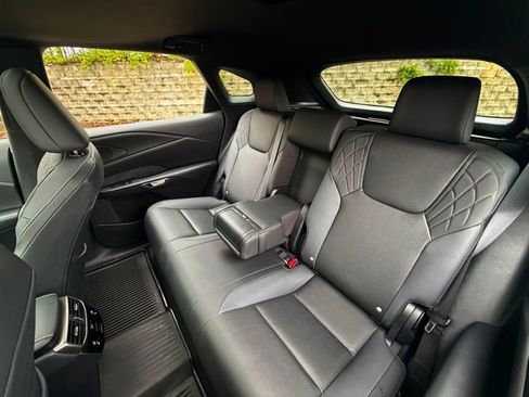 Used 2025 Lexus RX 350 Premium FWD image 18