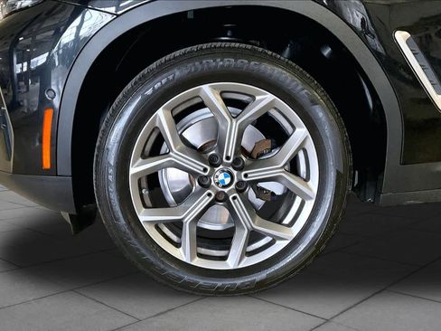 Used 2024 BMW X3 xDrive30i w/ Premium Package AWD/4WD image 10