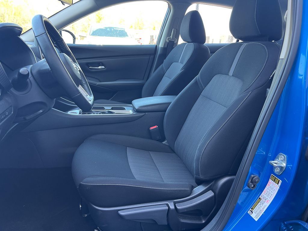 Used 2023 Nissan Sentra SV w/ All-Weather Package FWD image 11