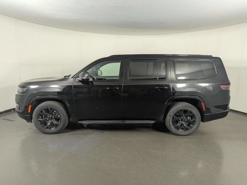 Used 2024 Jeep Wagoneer Series II AWD/4WD image 5