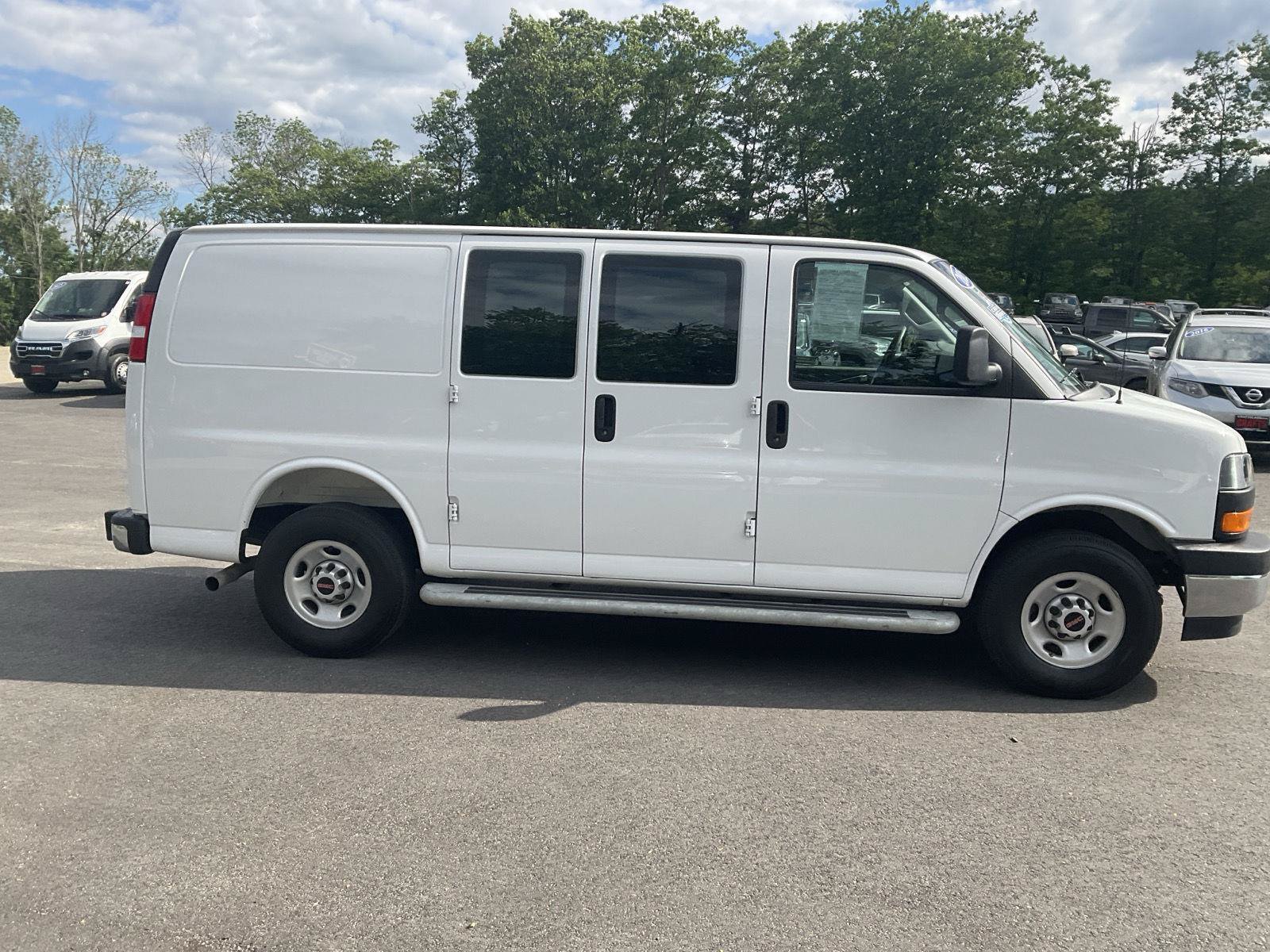 Used 2025 GMC Savana 2500 w/ Driver Convenience Package RWD image 6