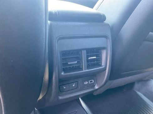 Certified 2023 Cadillac XT4 Premium Luxury w/ Cold Weather Package image 20