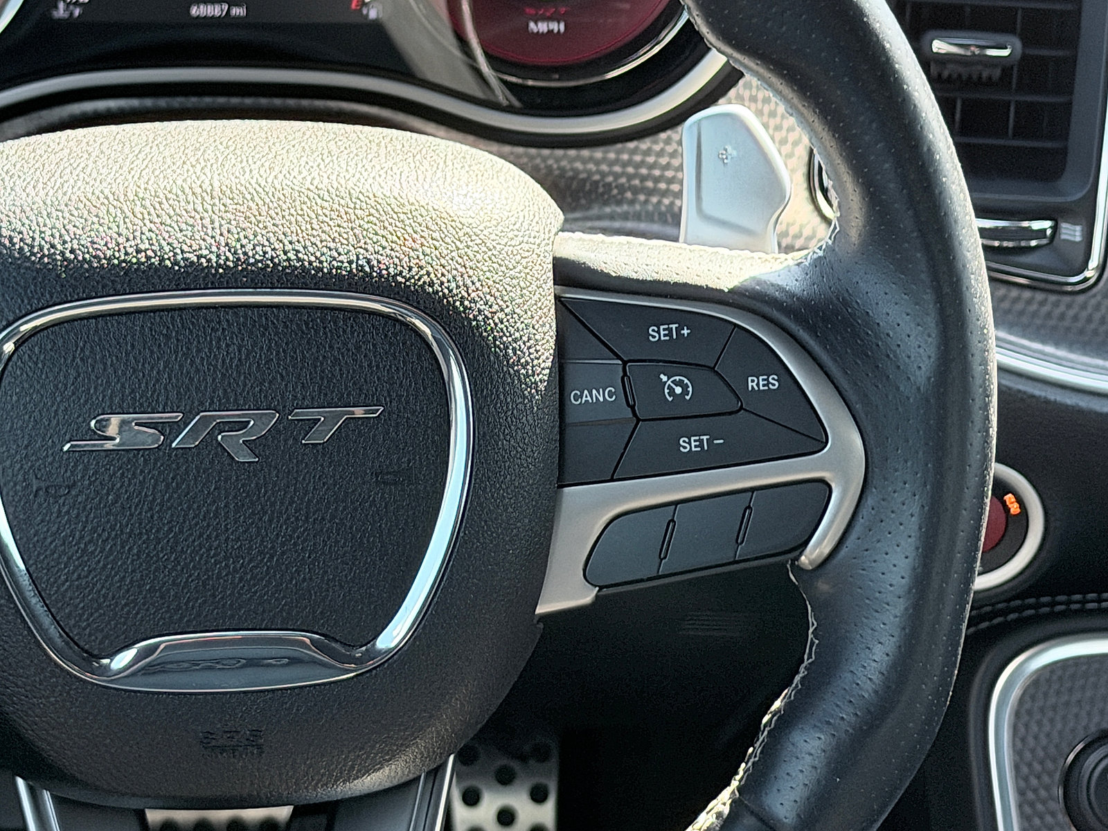 Used 2016 Dodge Challenger SRT Hellcat RWD image 26