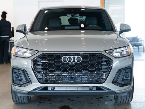Used 2023 Audi Q5 2.0T Premium Plus w/ Premium Plus Package image 2