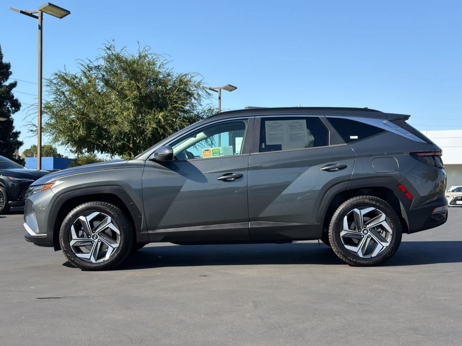 Used 2022 Hyundai Tucson SEL w/ Convenience + Premium Package AWD/4WD image 9