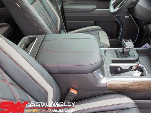 New 2025 Chevrolet Silverado 1500 LT Trail Boss w/ Convenience Package II AWD/4WD image 49