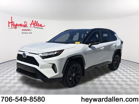 Used 2024 Toyota RAV4 XSE w/ Weather Package AWD/4WD image 1