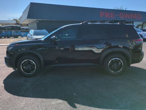 Used 2025 Nissan Pathfinder Rock Creek image 7