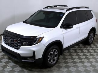 Used 2023 Honda Passport TrailSport video 3
