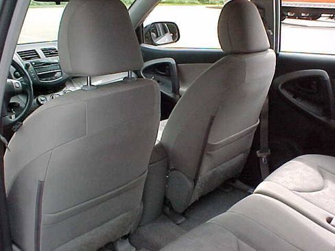 Used 2009 Toyota RAV4 4WD image 12