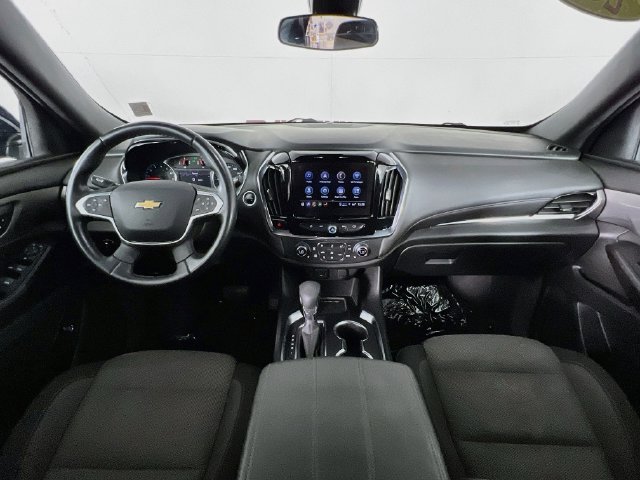 Used 2023 Chevrolet Traverse LT AWD/4WD image 24
