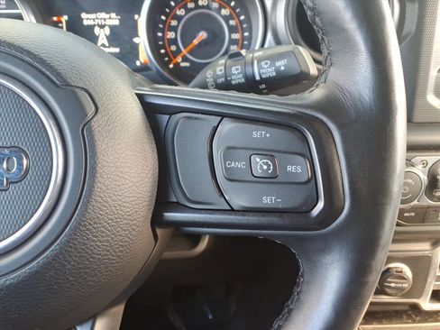 Used 2021 Jeep Wrangler Sport S image 23