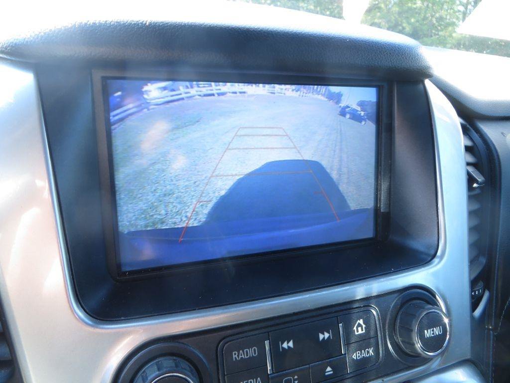 Used 2018 Chevrolet Suburban LT w/ LT Signature Package AWD/4WD image 22