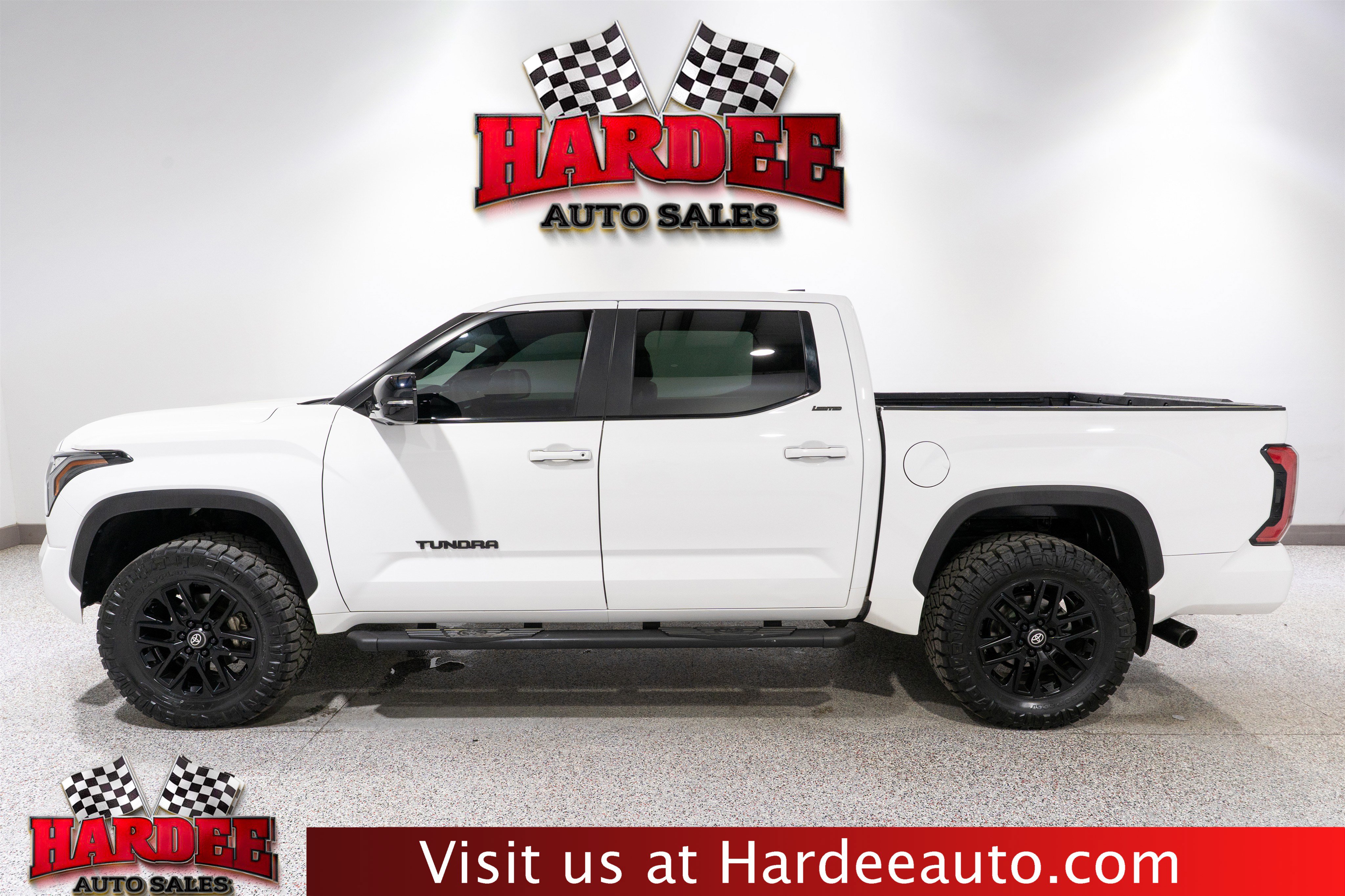 Used 2025 Toyota Tundra Limited AWD/4WD 360° Tour