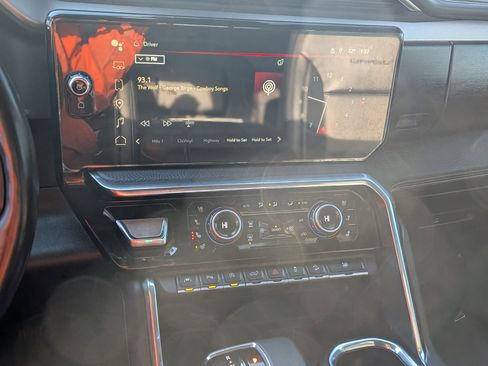 Used 2023 GMC Sierra 1500 Denali image 26