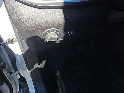 Used 2025 Jeep Compass Limited image 20