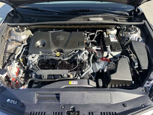 Used 2023 Toyota Camry SE image 30