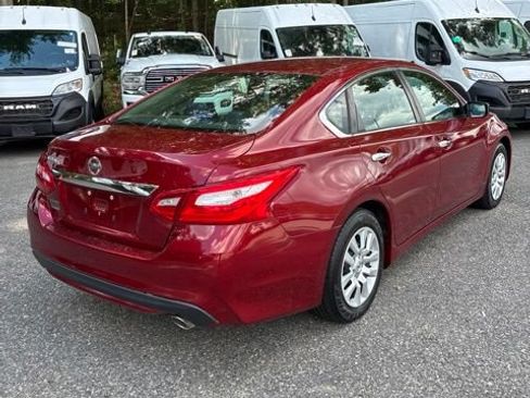 Used 2017 Nissan Altima 2.5 S w/ Power Driver Seat Package FWD image 6