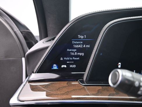 Used 2023 Cadillac Escalade Sport Platinum w/ LPO, ONYX Package image 30