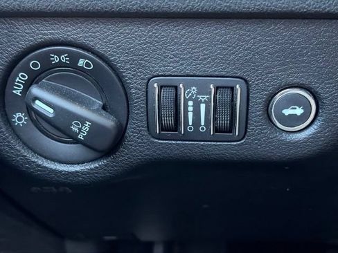 Used 2021 Dodge Charger Scat Pack w/ Driver Convenience Group RWD image 31