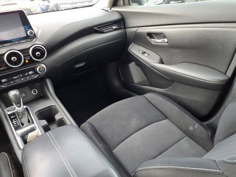 Used 2021 Nissan Sentra SV image 16