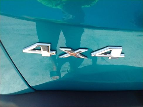 Used 2022 Jeep Renegade Limited image 10