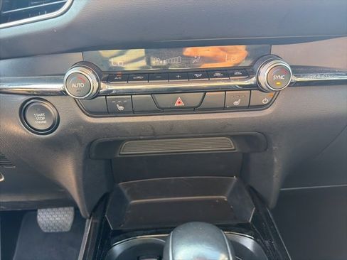 Used 2024 MAZDA CX-30 AWD 2.5 S w/ Preferred Package image 27