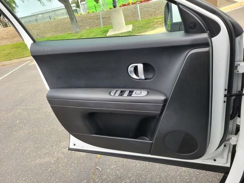 Certified 2024 Hyundai Ioniq 5 SEL RWD image 25