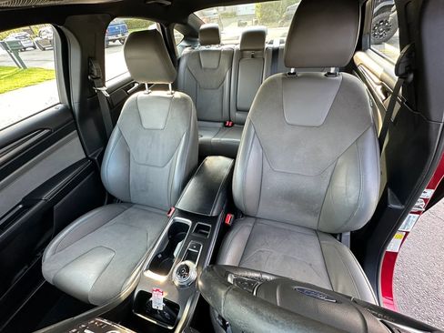 Used 2018 Ford Fusion Sport w/ Equipment Group 401A AWD/4WD image 14