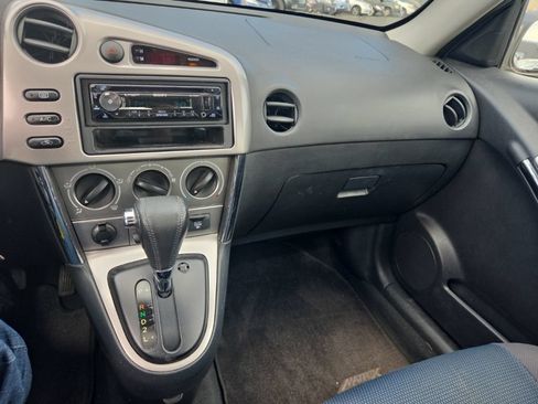 Used 2005 Toyota Matrix XR FWD image 14