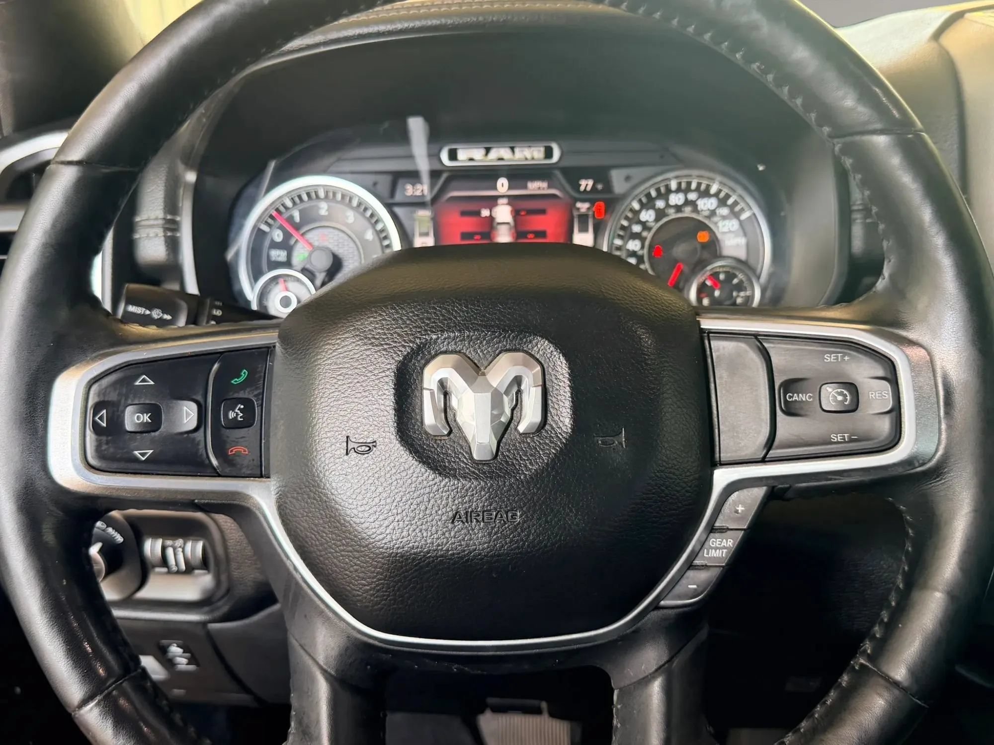 Used 2020 RAM 1500 Laramie w/ Sport Appearance Package RWD image 28