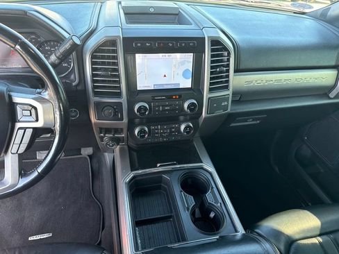 Used 2020 Ford F350 Platinum AWD/4WD image 8