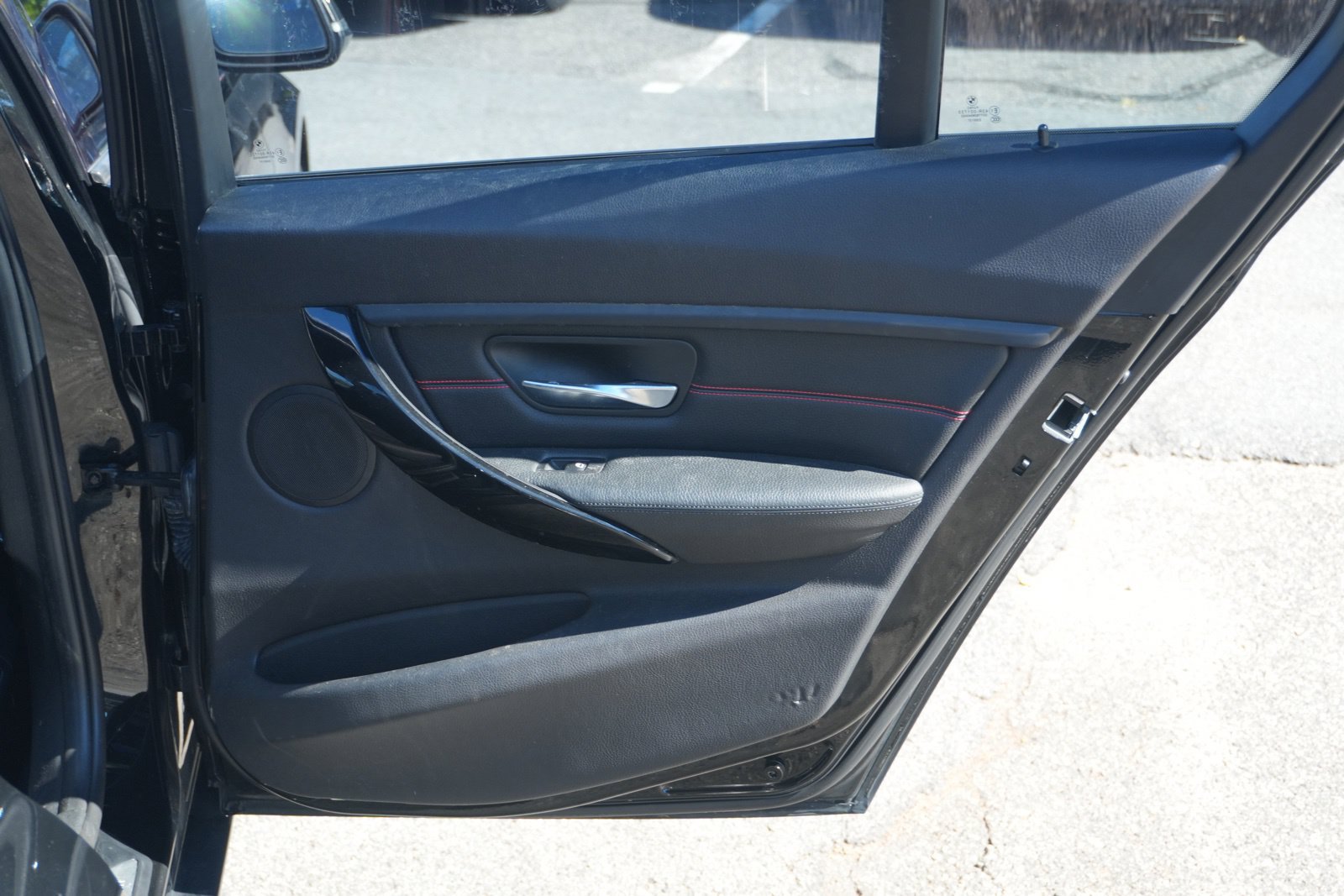 Used 2013 BMW 335i xDrive Sedan AWD/4WD image 18