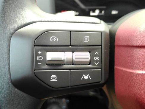 Used 2025 Kia K4 EX w/ GT-Line Premium Package FWD image 37