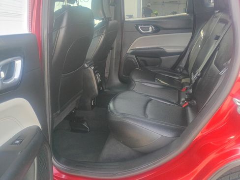 Used 2025 Jeep Compass Limited AWD/4WD image 12