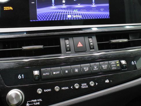 Used 2022 Lexus ES 350 w/ Premium Package FWD image 65