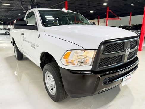 Used 2017 RAM 2500 Tradesman w/ Power & Remote Entry Group image 8