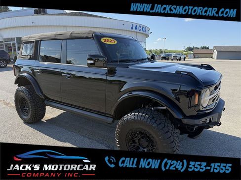 Used 2025 Ford Bronco Outer Banks AWD/4WD image 10