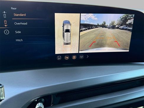 New 2026 Cadillac Vistiq Luxury image 6