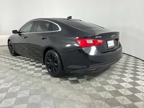 Used 2023 Chevrolet Malibu LT FWD image 4
