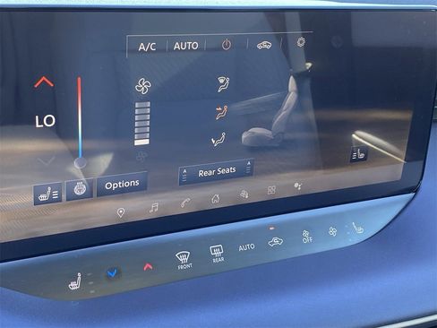 New 2026 Nissan Leaf Platinum+ image 25