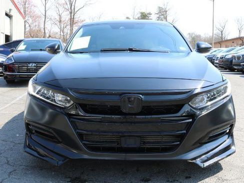 Used 2018 Honda Accord EX-L image 2