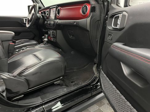 Used 2023 Jeep Wrangler Unlimited Rubicon w/ Xtreme 35 Tire Package AWD/4WD image 37