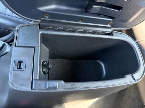 Used 2003 Ford Mustang Mach 1 RWD image 35