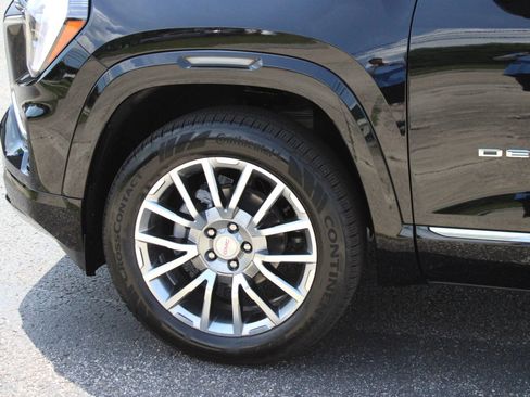 New 2027 GMC Terrain Denali w/ LPO, Floor Liner Package AWD/4WD image 11